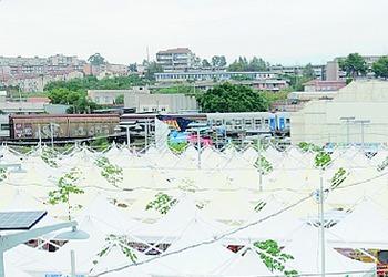 foto fiera dei morti catania fontanarossa