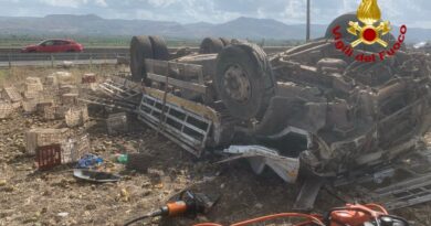 camion incidente fichi d'india mineo